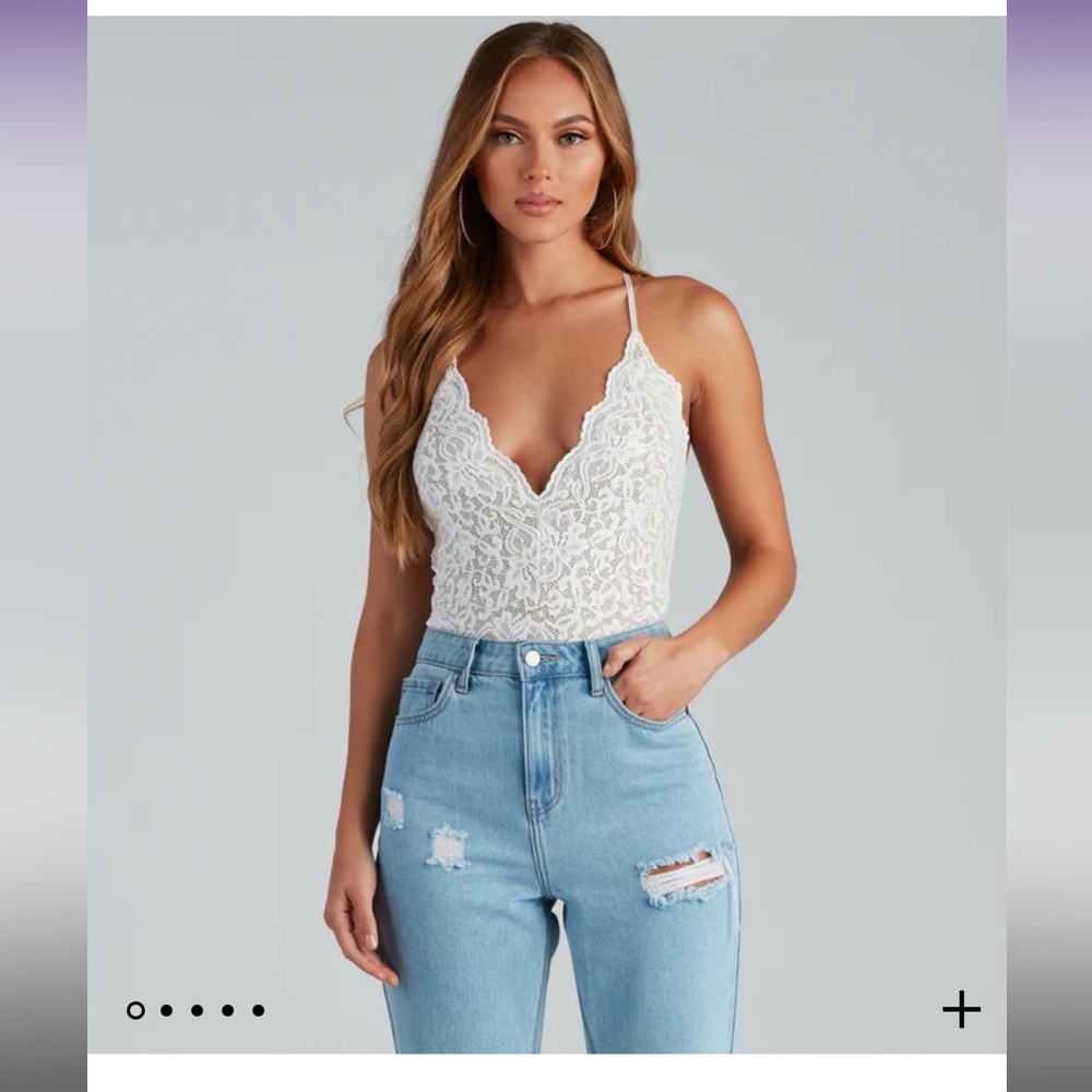 Windsor Ivory Lace V-Neck Bodysuit with Spaghetti Straps